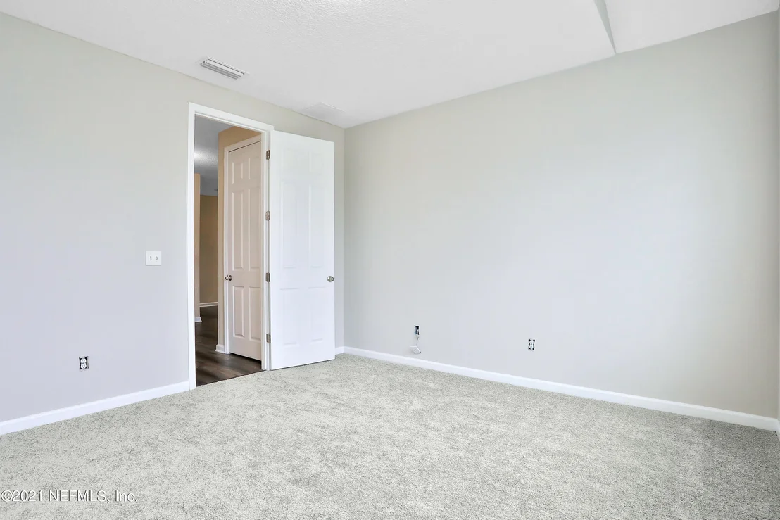 Photo of 396 WILLOW WINDS Parkway