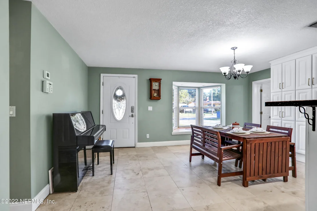 Photo of 204 SARA Drive