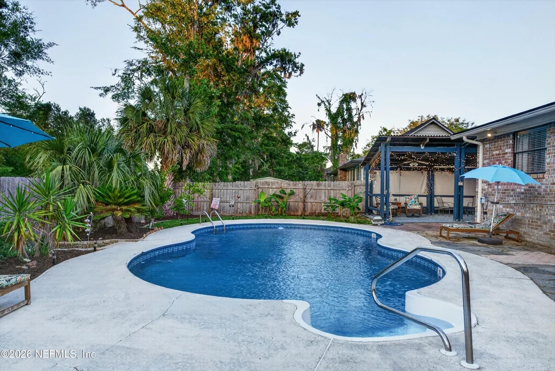 Photo of 2556 BOTTOMRIDGE Drive