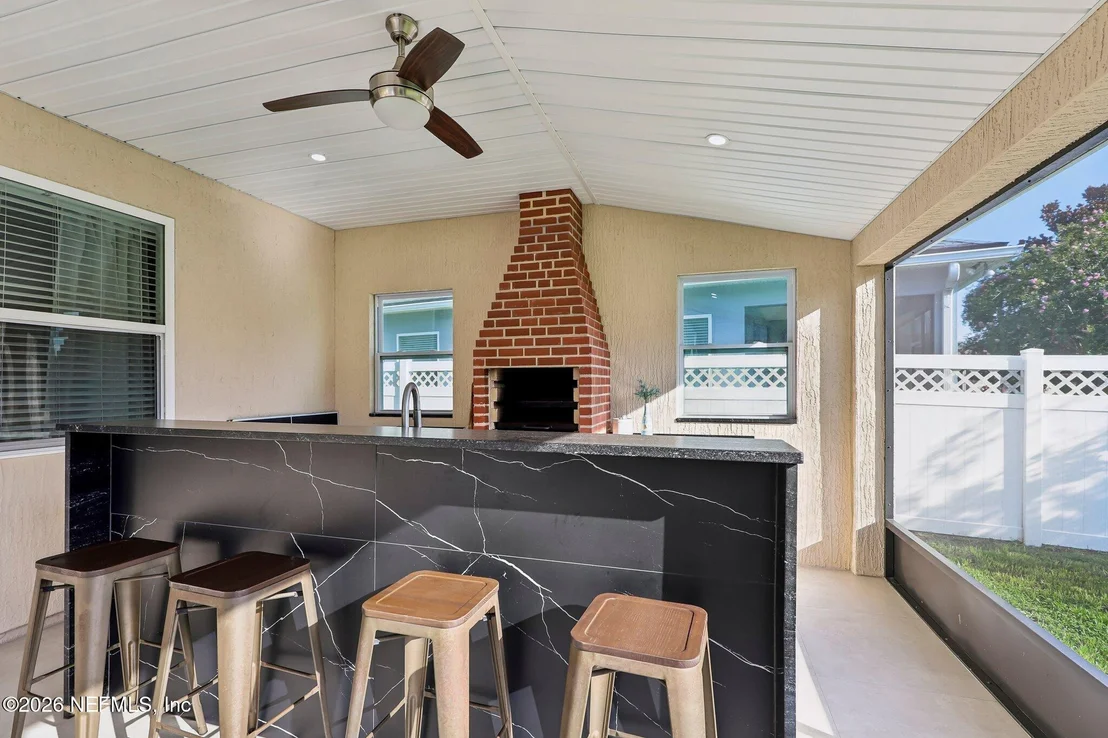 Photo of 536 GLENDALE Lane