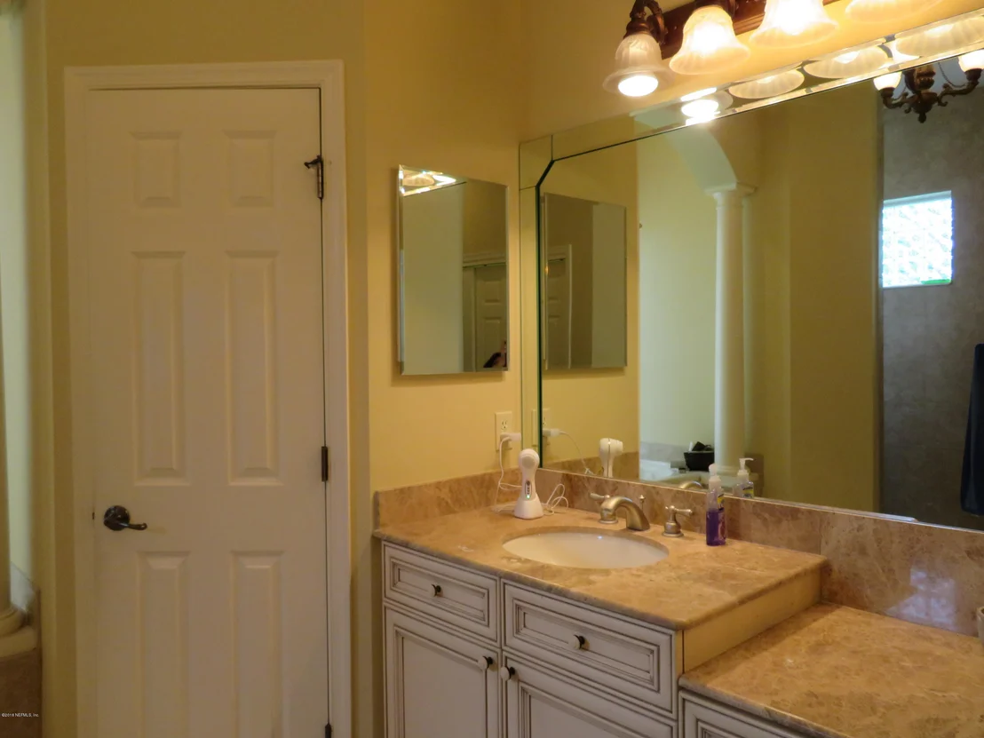 Photo of 901 LIATRIS Loop