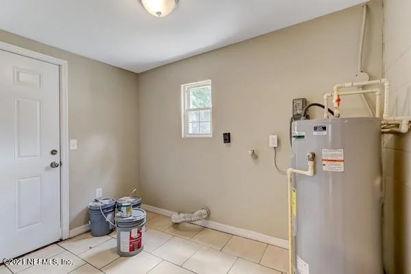 Photo of 144 LIGHTHOUSE Road W