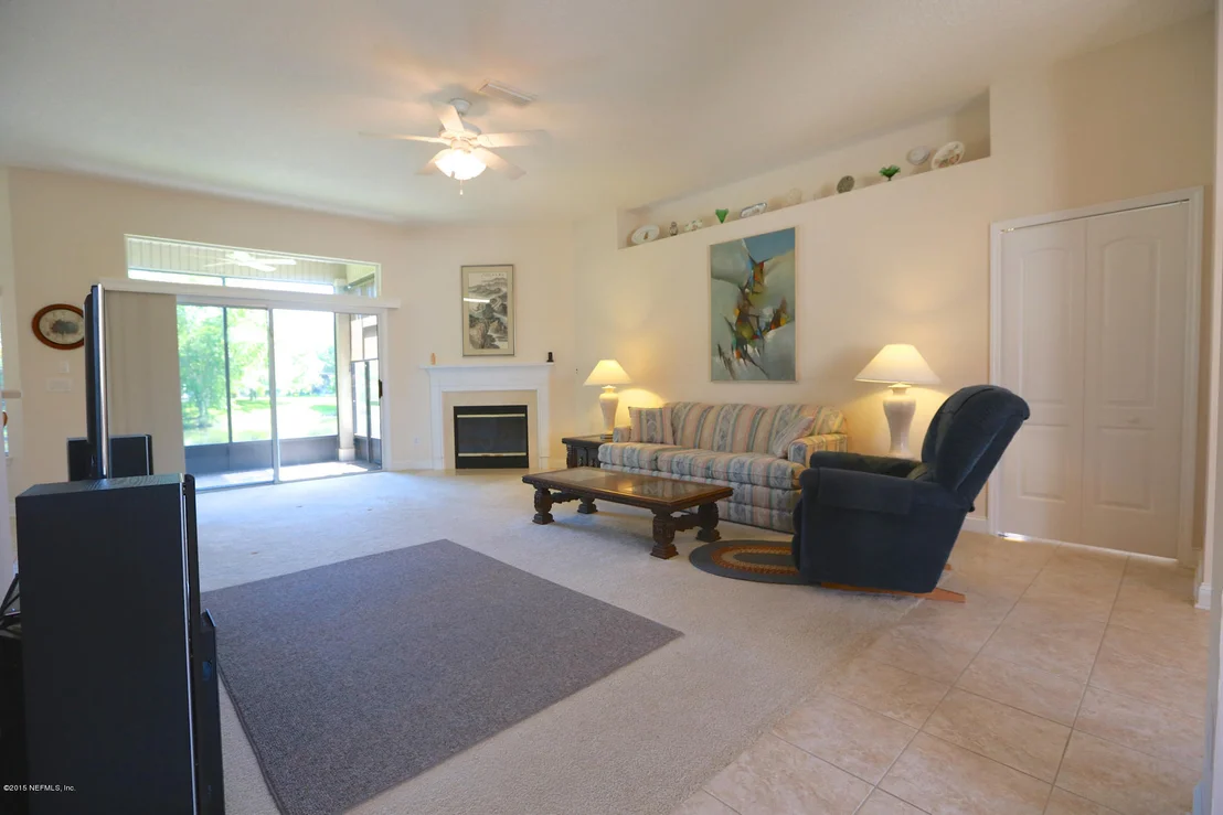 Photo of 1152 SANDLAKE Road