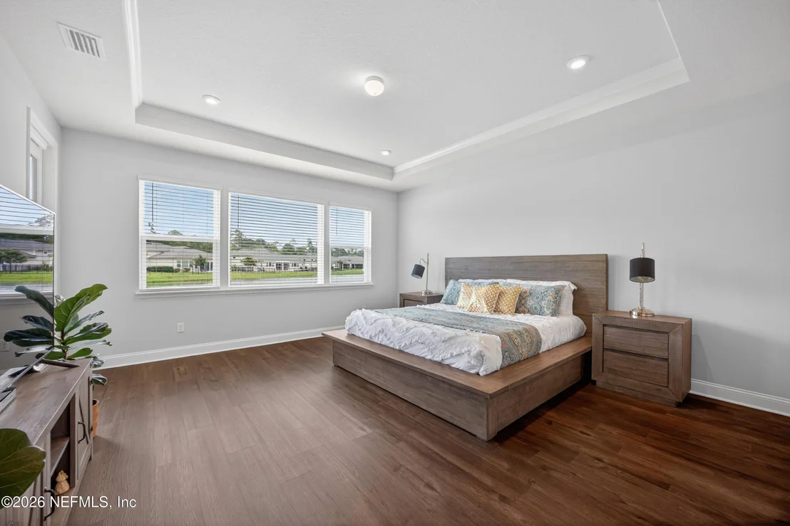 Photo of 85491 FALL RIVER Parkway