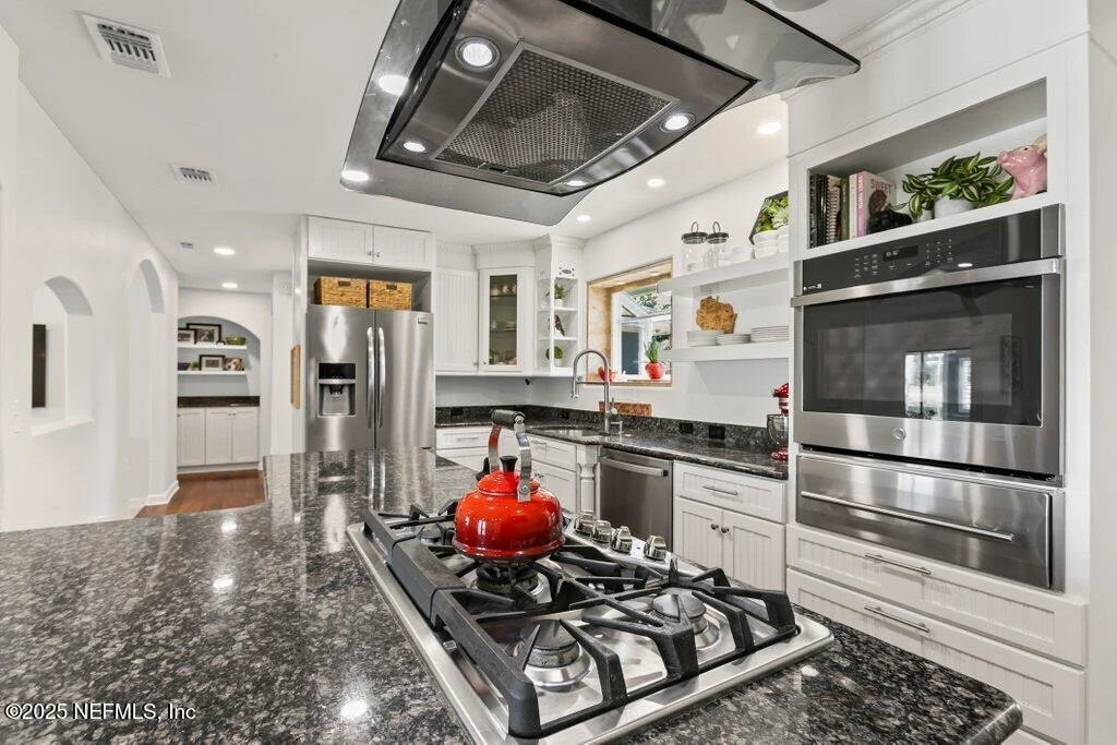 Photo of 4322 TIDEVIEW Drive