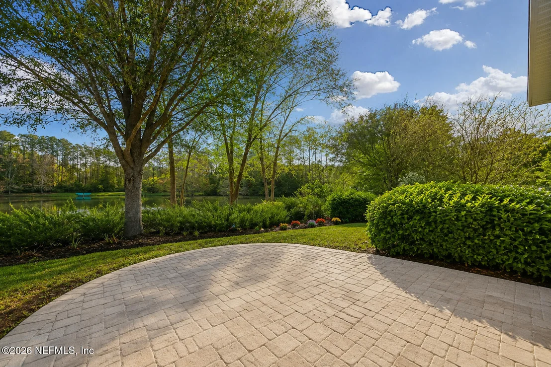 Photo of 862 BATTERSEA Drive