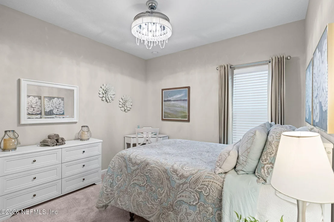 Photo of 39 CRYSTAL CREST Lane