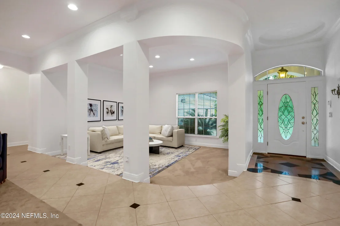 Photo of 225 CLEARLAKE Drive