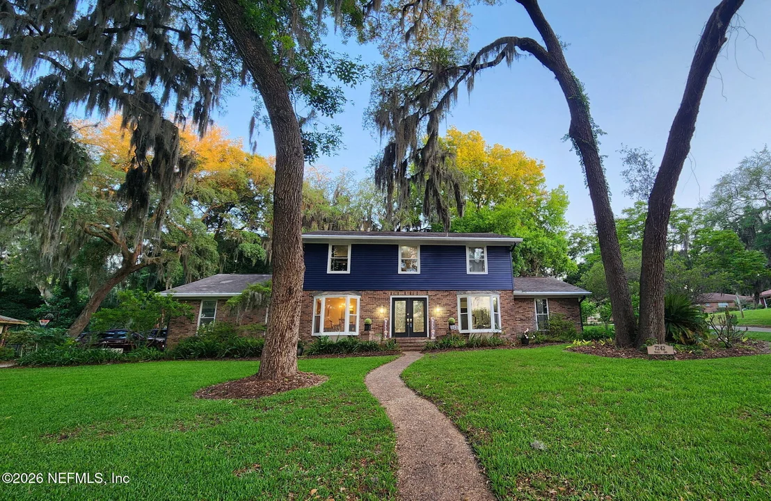 Photo of 7242 TRAILS END