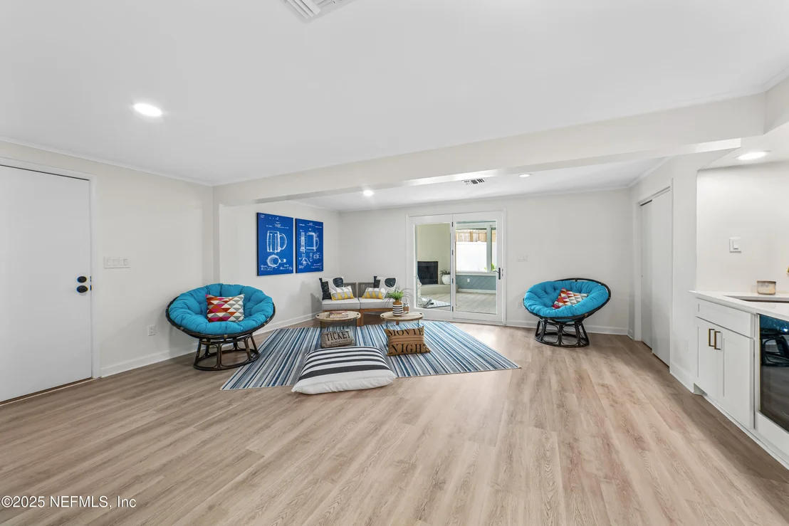 Photo of 3814 CORONADO Road