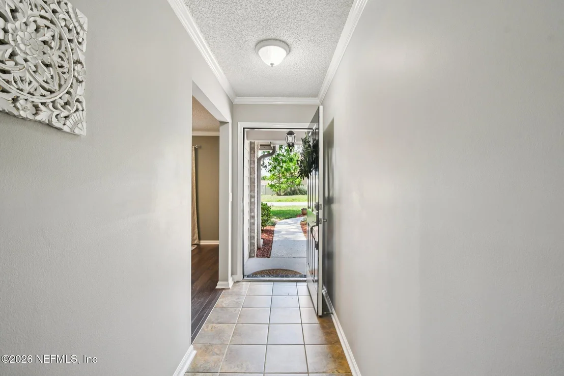 Photo of 3070 NAUTILUS Road