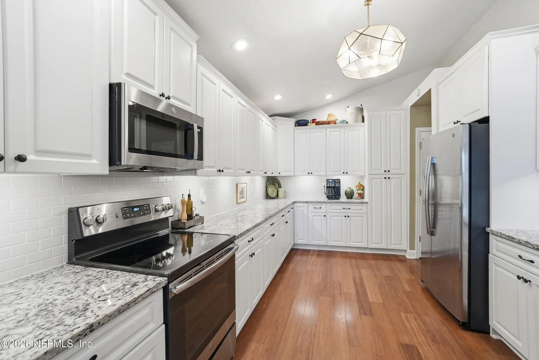 Photo of 276 BRIGHTON Court