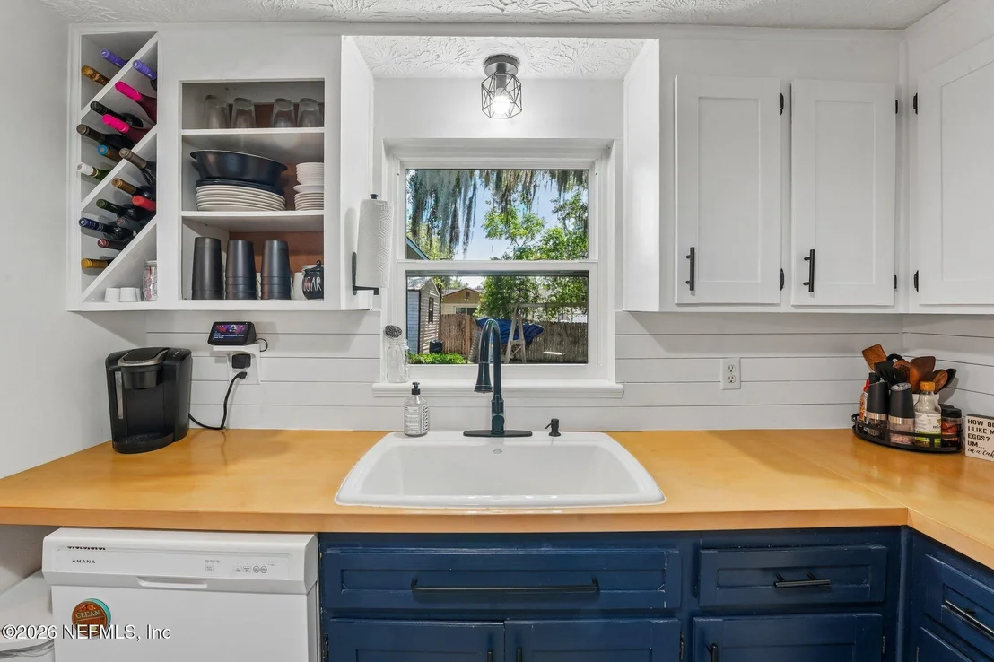Photo of 428 VIRGO Lane