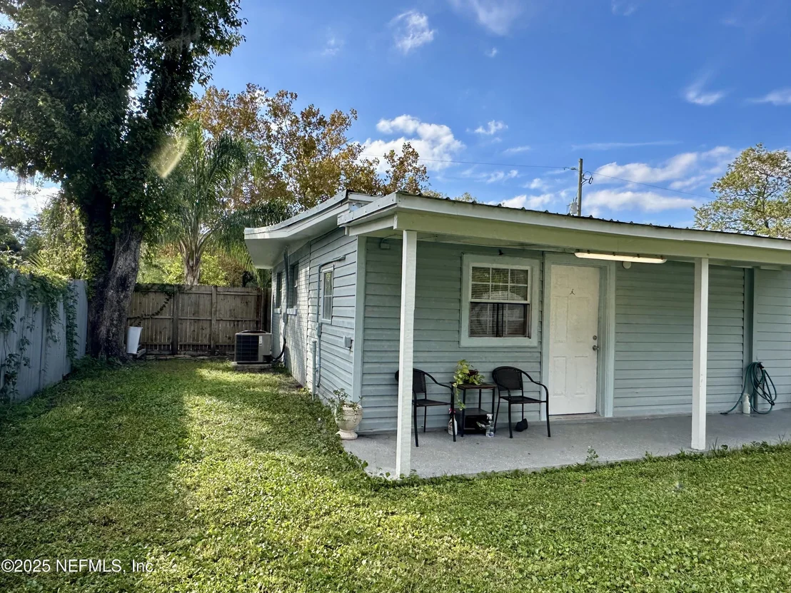 Photo of 1753 DIBBLE Circle E