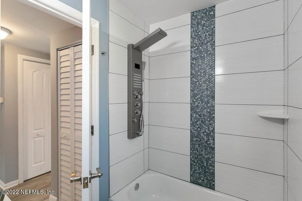Photo of 8737 DARLINGTON Drive