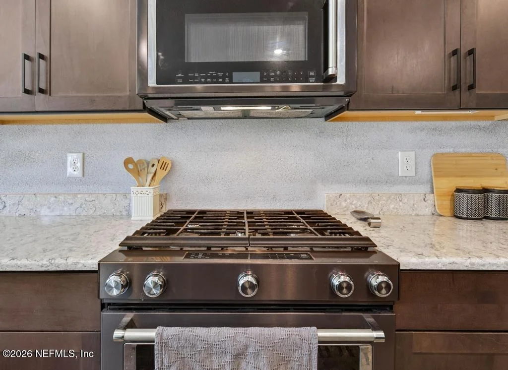 Photo of 96 HILLENDALE Circle