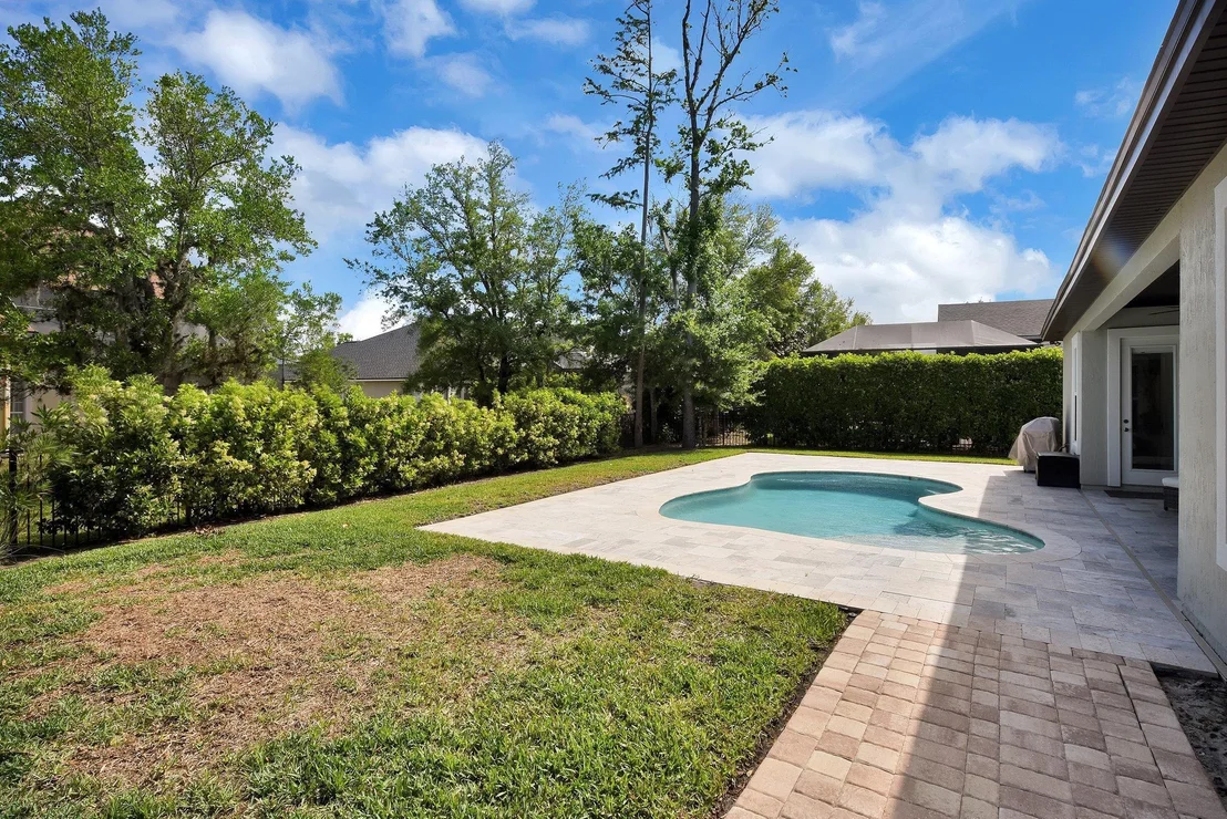 Photo of 605 DONALD ROSS Way