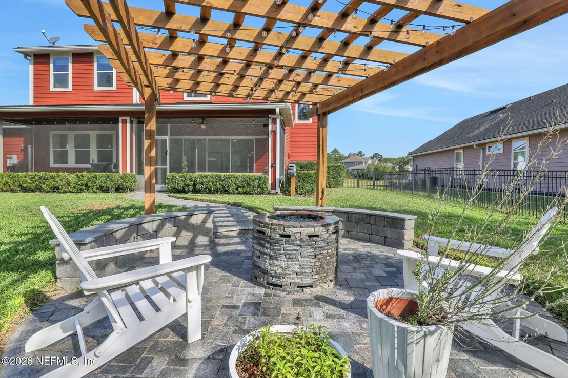Photo of 550 BRAMBLY VINE Drive