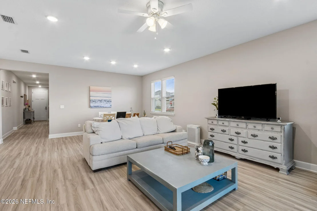 Photo of 75286 PLUMBAGO Trace