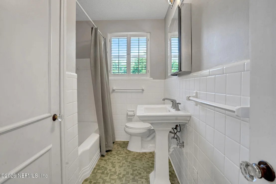 Photo of 4035 BIRMINGHAM Road