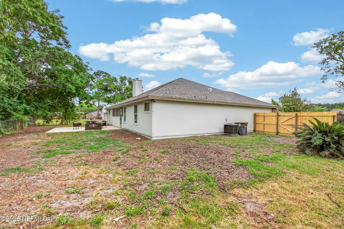 Photo of 8319 SPRINGTREE Road