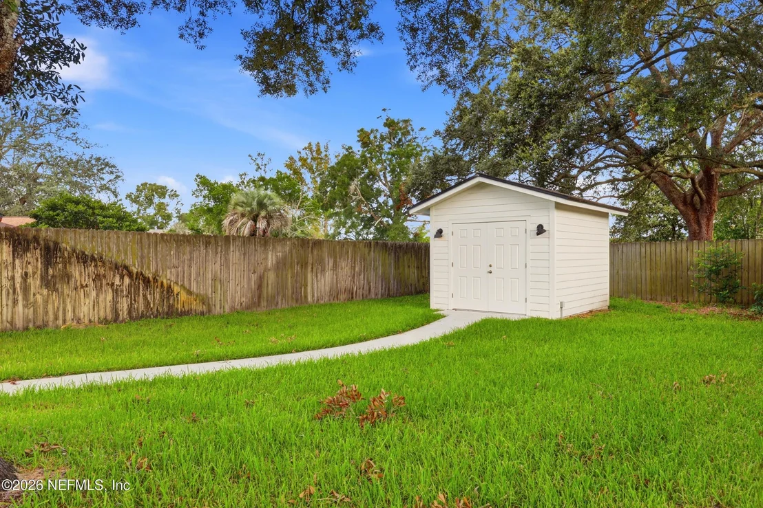 Photo of 2069 MONMOUTH Circle