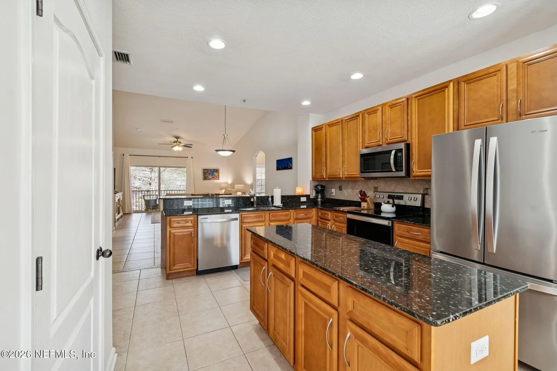 Photo of Unit 1005 at 175 BAYBERRY Circle