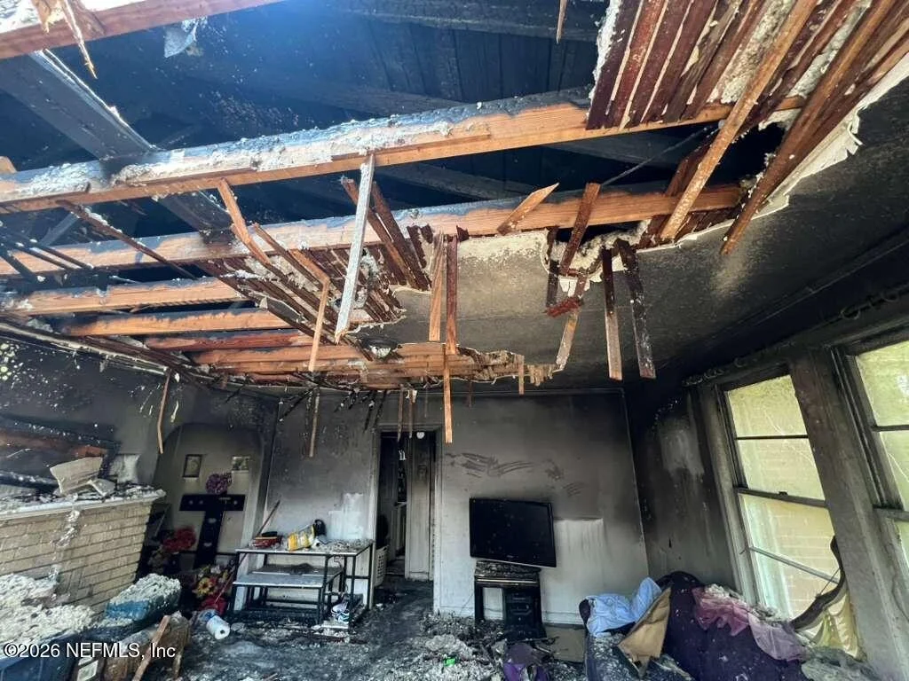 Photo of 6610 SUNSET Drive