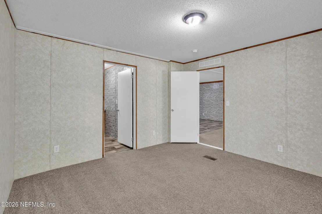 Photo of 103 RIVERSHORE Drive