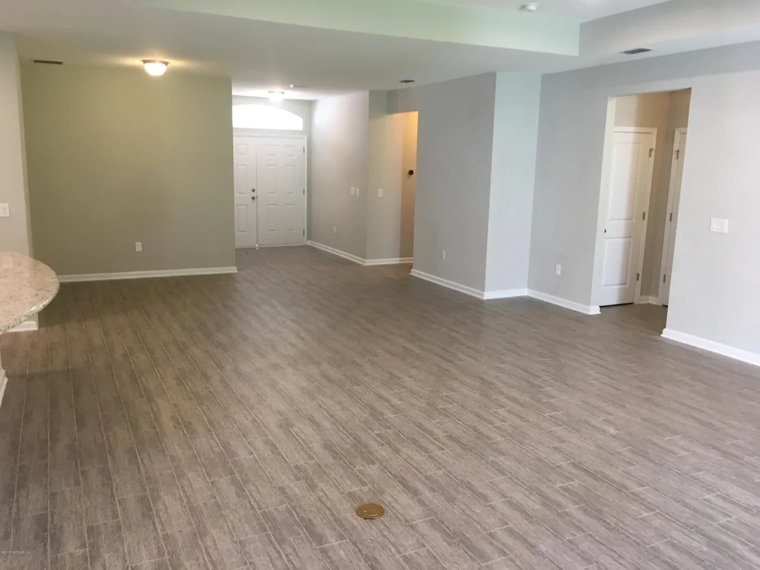 Photo of 995 BENT CREEK Drive