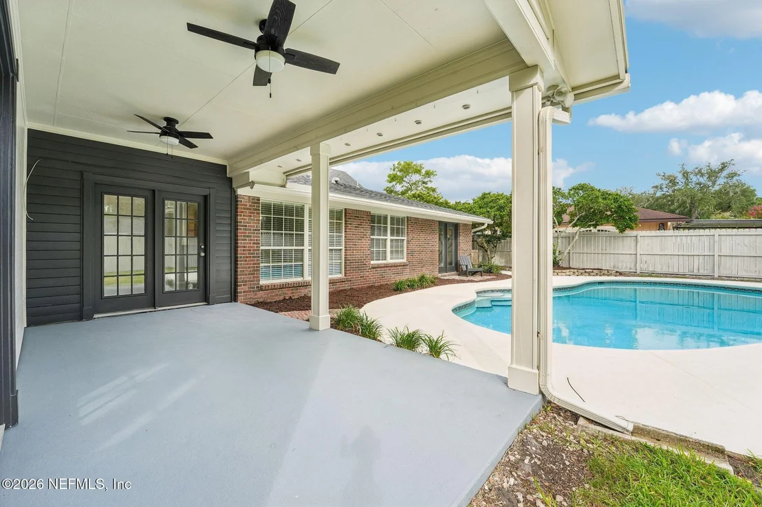 Photo of 1607 SHEFFIELD Place