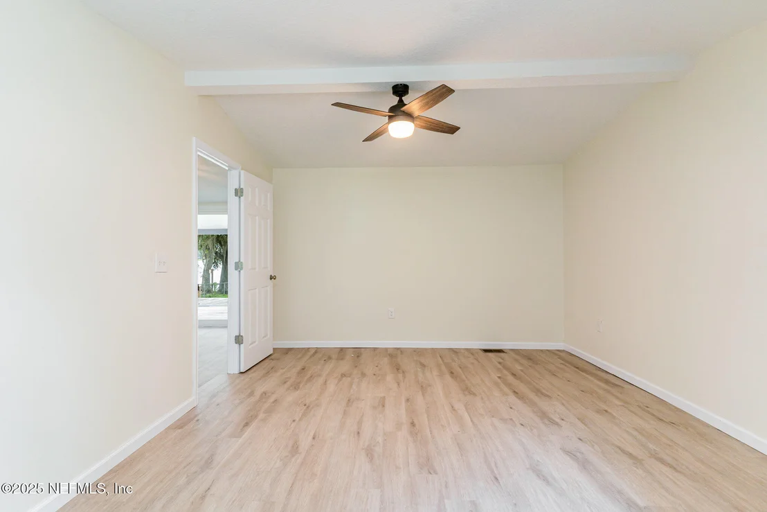 Photo of 133 WALKER Drive
