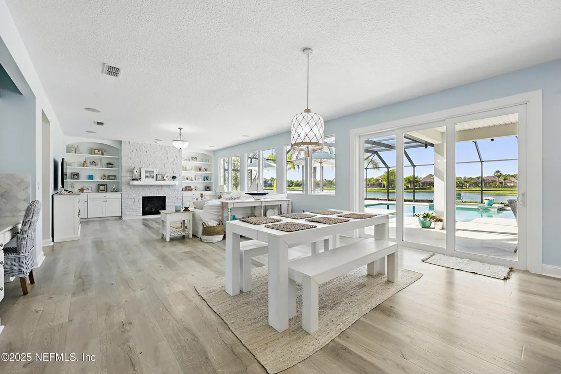 Photo of 1913 AMALFI Court