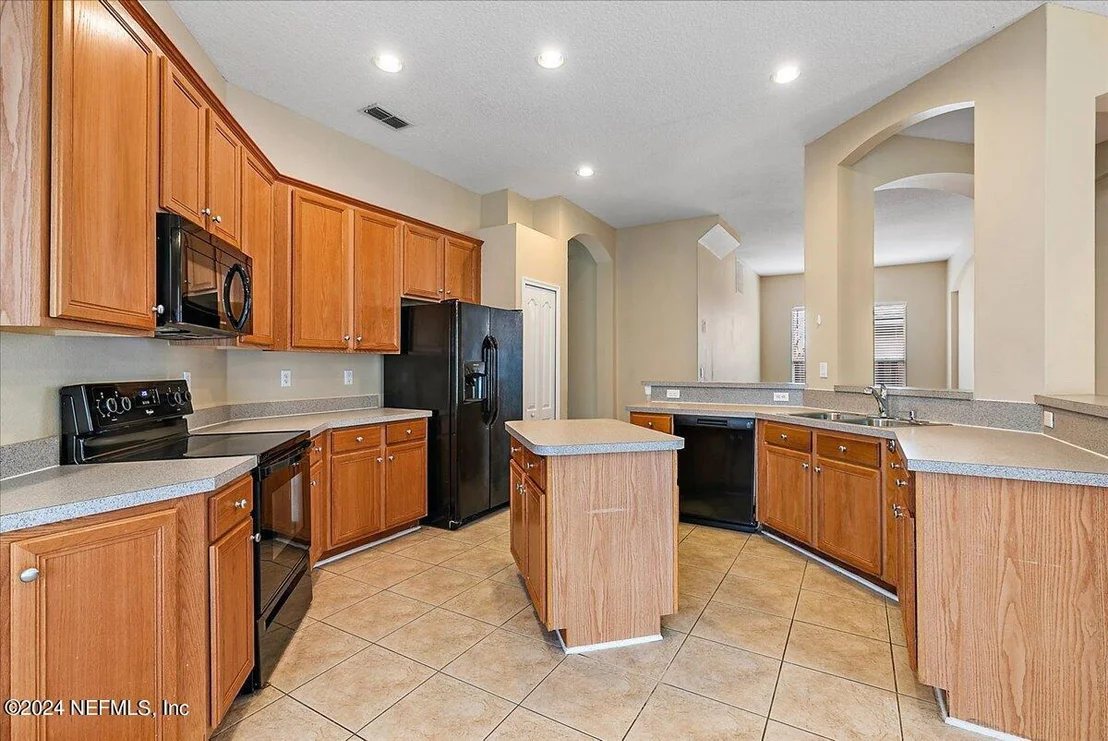 Photo of 1653 AUSTIN Lane