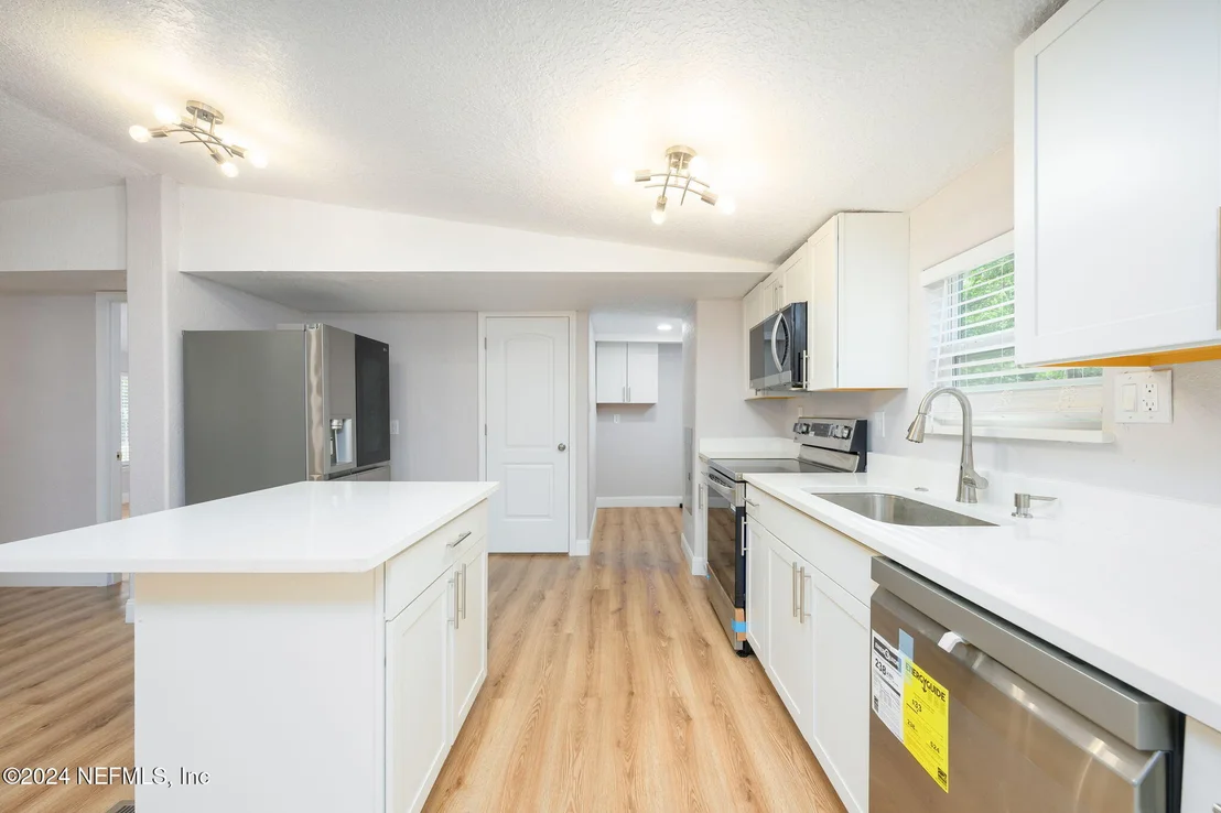 Photo of 101 TALLPINE Trail