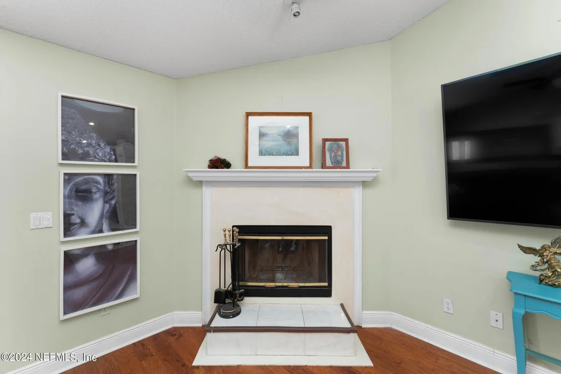 Photo of 12595 FISH HAWK Lane