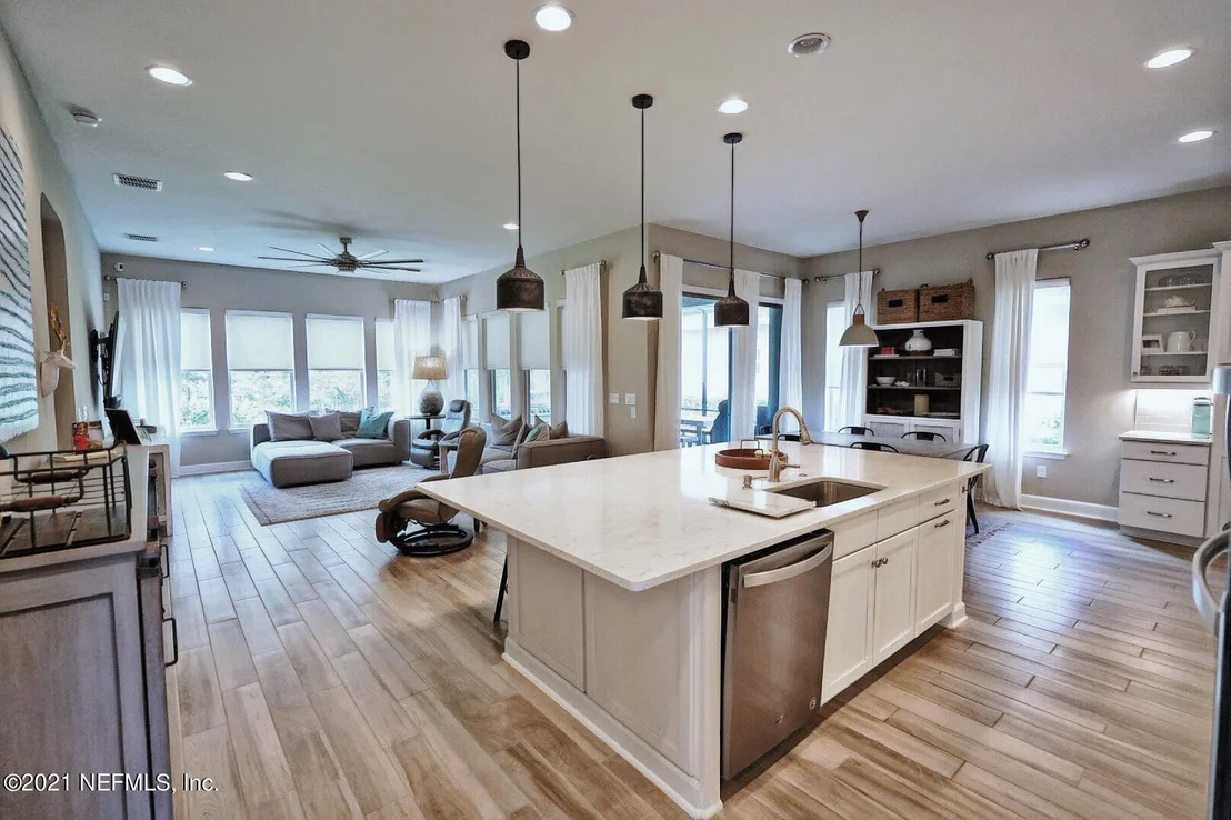 Photo of 408 HATTER Drive