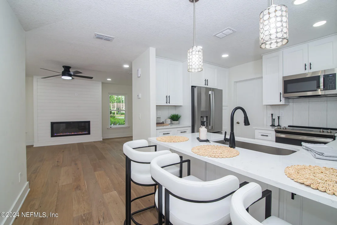 Photo of 89 VERANDA Lane