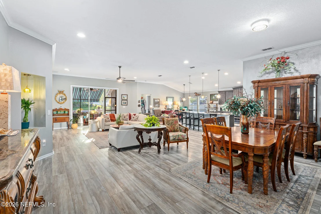 Photo of 783 PULLMAN Circle