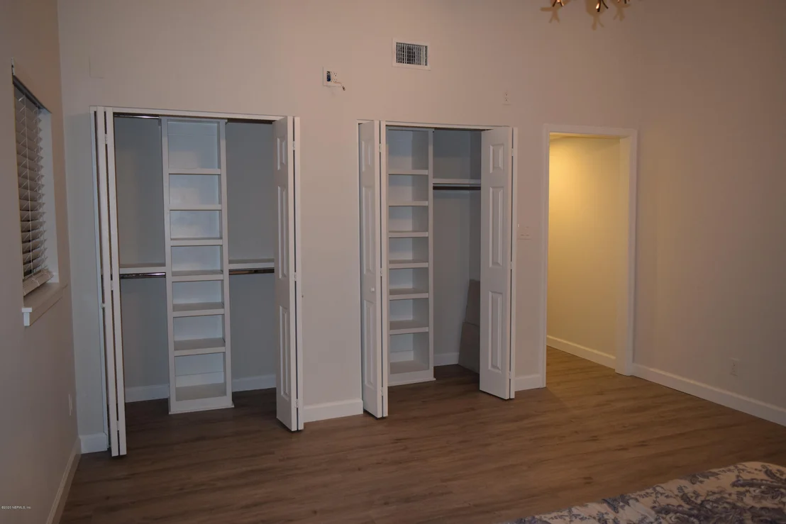 Photo of 274 SARA Drive