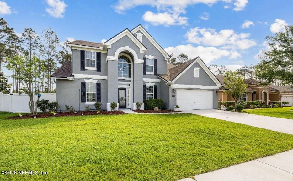 Photo of 1072 MERLIN Point