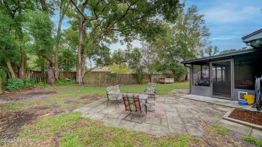Photo of 8169 MORRISTOWN Trail