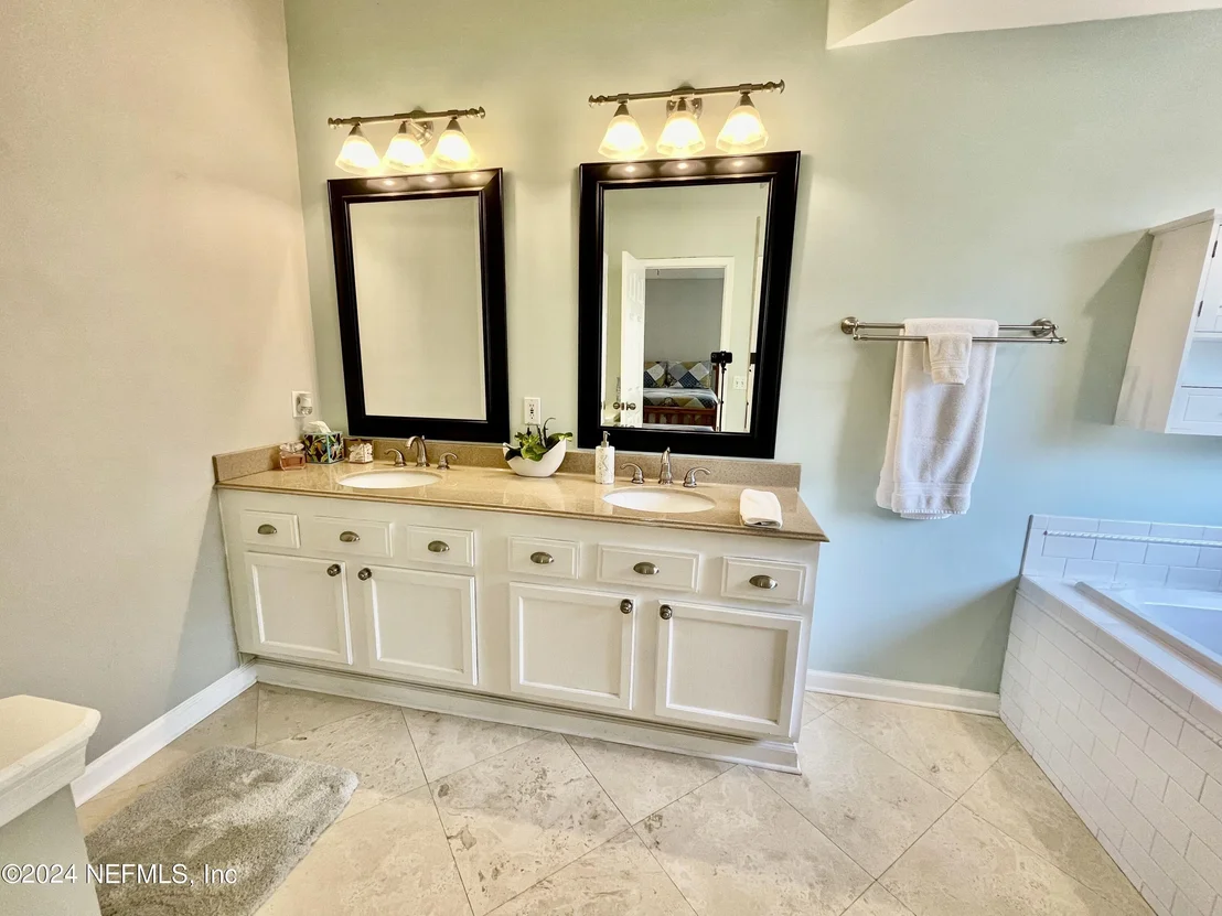 Photo of 1404 GIBRALTER Lane