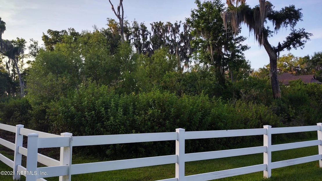 Photo of 8541 BEVERLY Lane