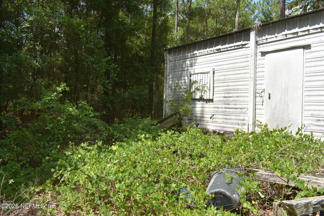Photo of 6137 HUNTER Avenue