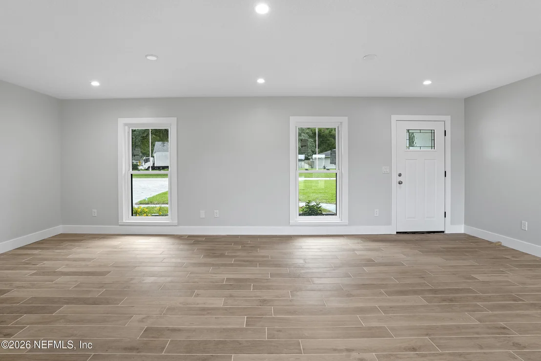 Photo of 1864 BUCCANEER Drive