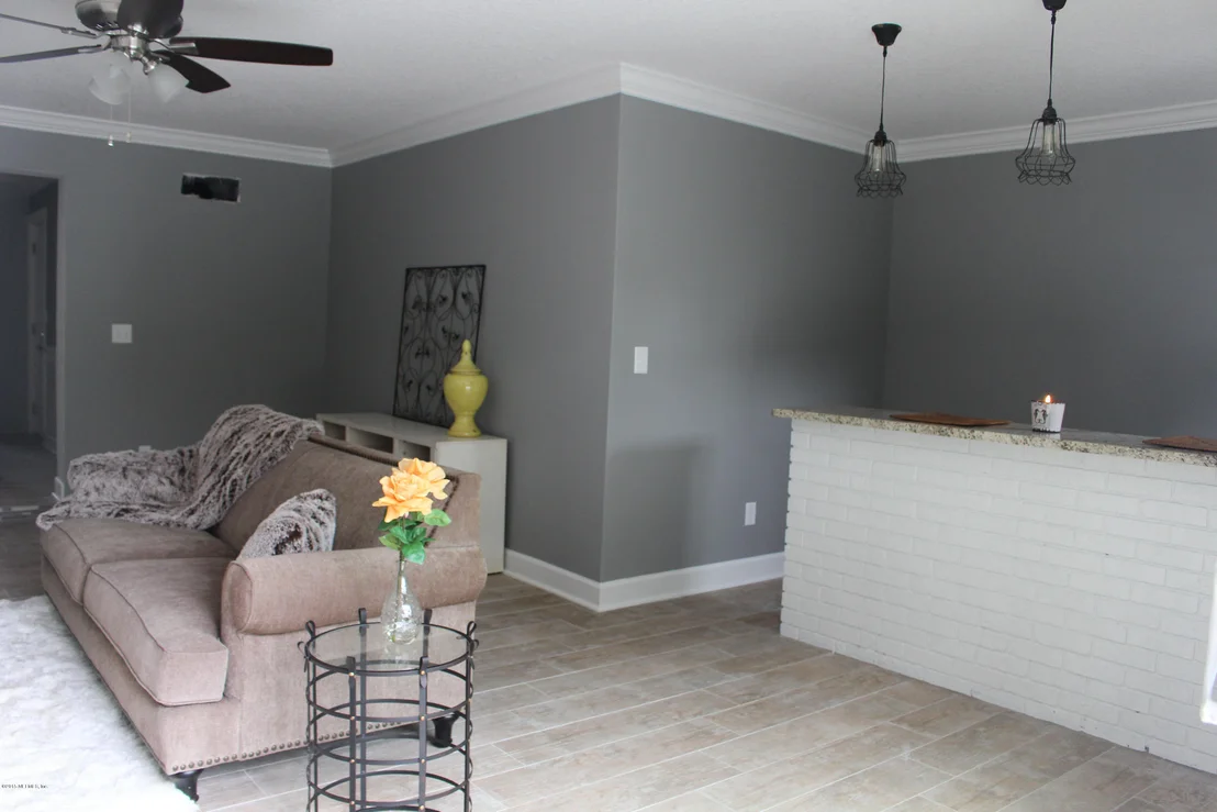 Photo of 2343 Mills Road