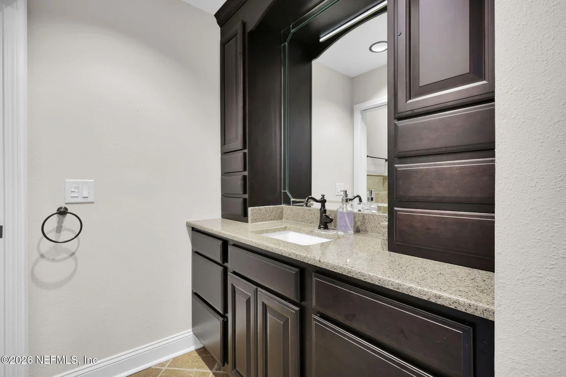 Photo of 10164 BEAR VALLEY Road