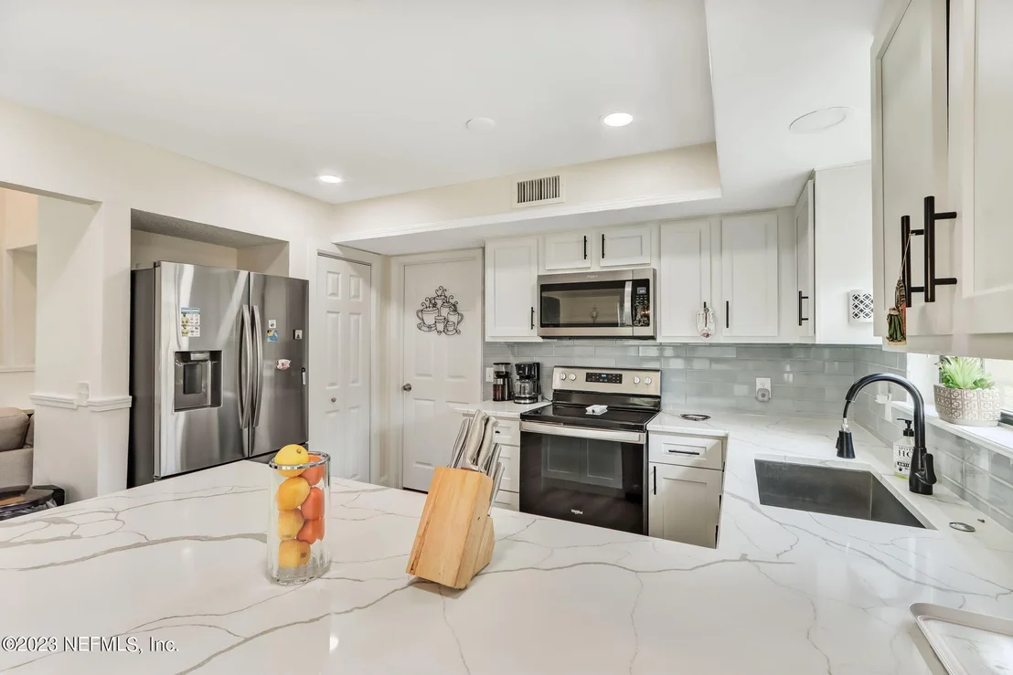 Photo of 400 TROUT RIVER Drive