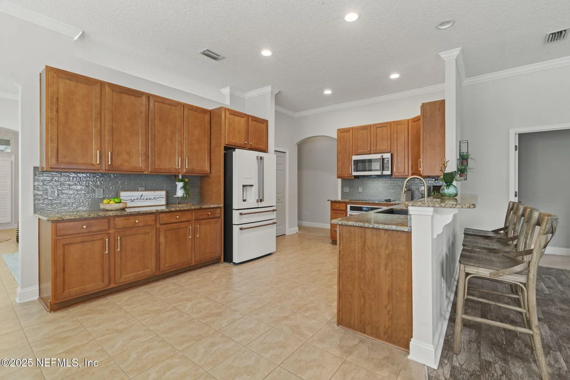 Photo of 1640 SUMMERDOWN Way